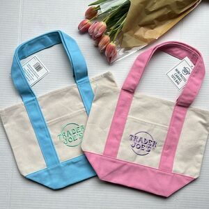 Trader Joe’s Pink and Blue Pastel Mini Tote Bag Set